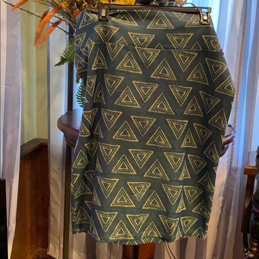 Lularoe Cassie Skirt
